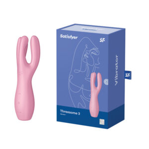 Satisfyer threesome 3 vibrator der giver en bred og fokuseret stimuli i kvinden underliv.